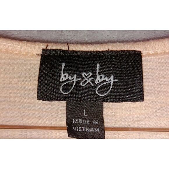 By and By Pale Peach Front Cross V-Neck 3/4 Sleeve Top Size L - Picture 4 of 4